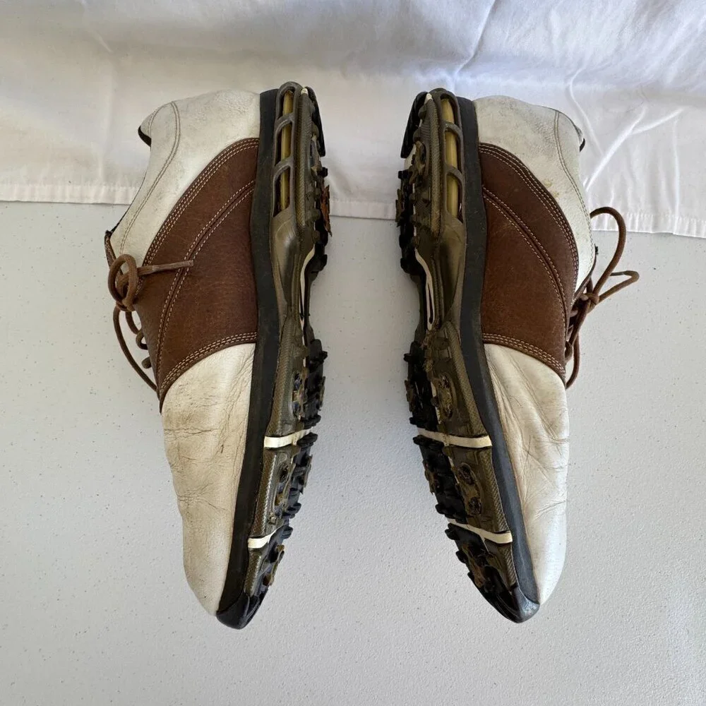 Nike Men's Brown and White Leather Golf Shoes Size 11 Soft Spikes Worn Condition